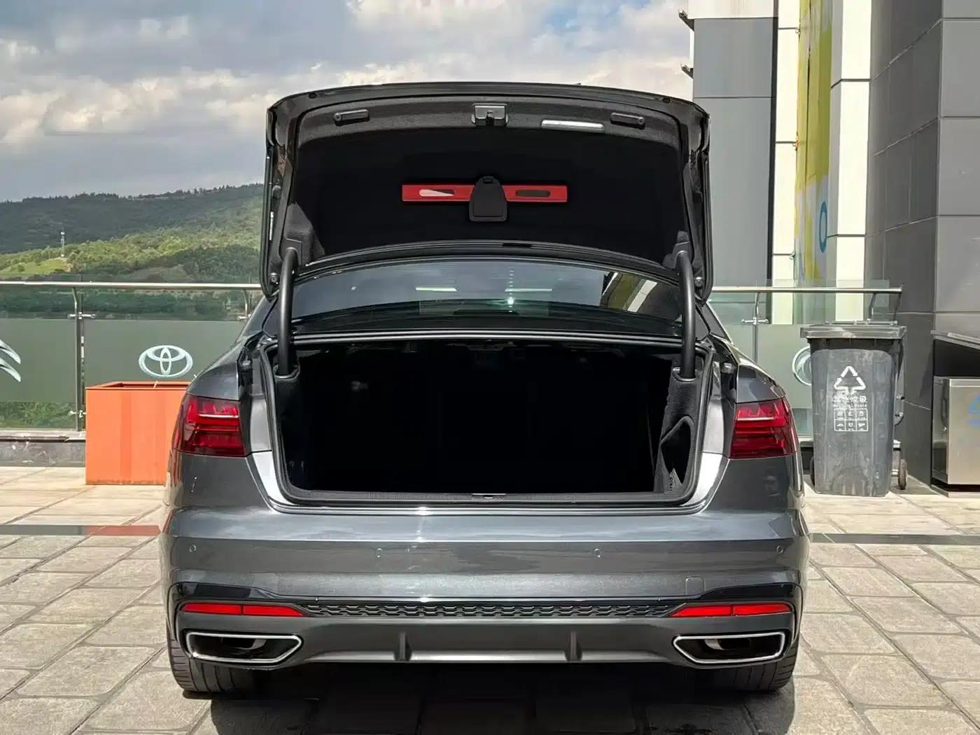 Audi A4L 2023 40 TFSI Luxury Dynamic — миниатюра 23