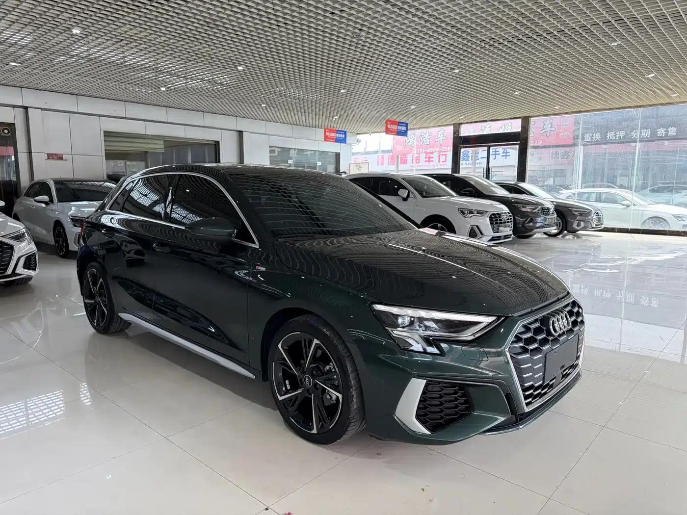 Audi A3 2023 Sportback 35 TFSI Fashion Sport — миниатюра 3