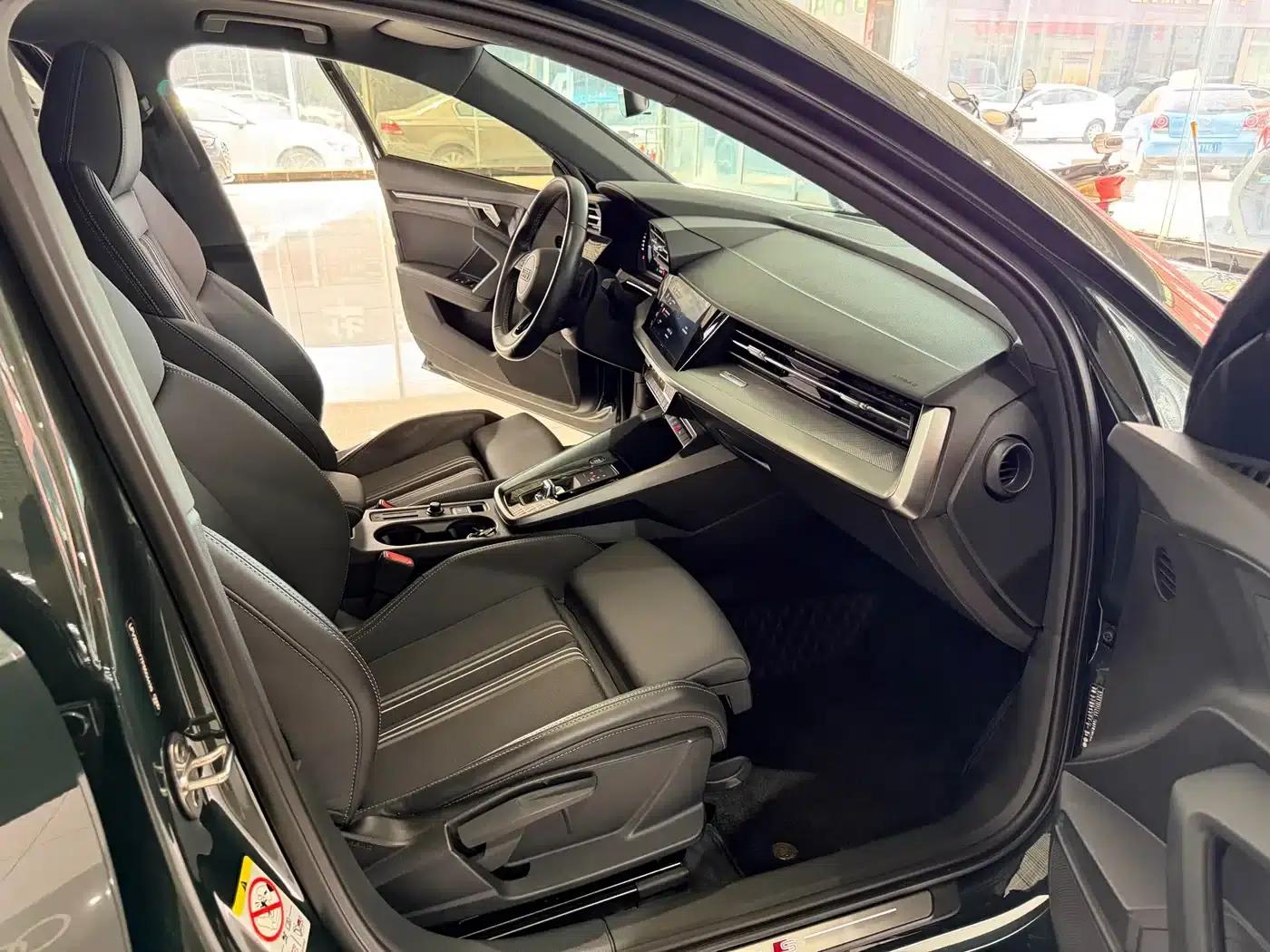 Audi A3 2023 Sportback 35 TFSI Fashion Sport — миниатюра 9