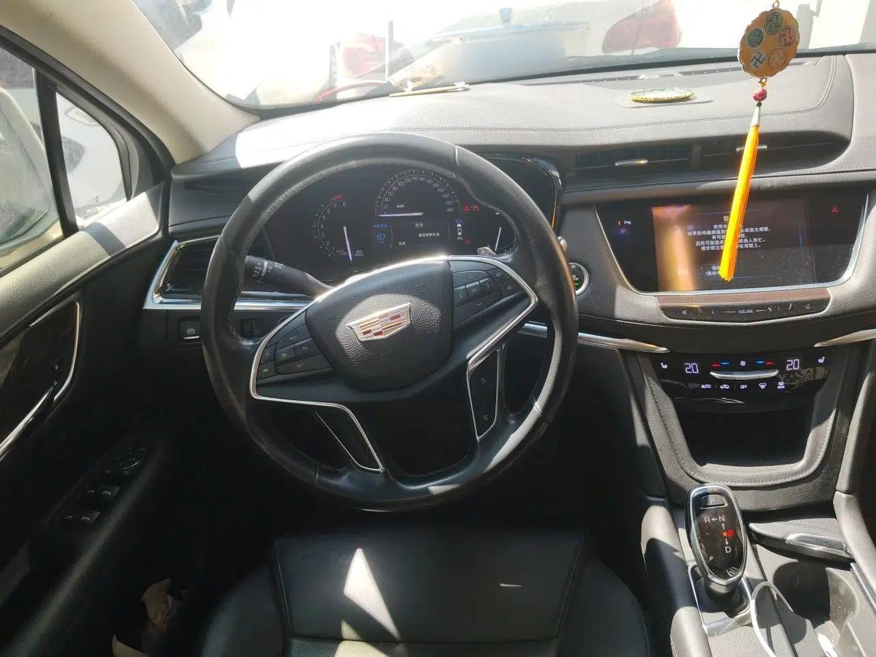 Cadillac XT5 2016 25T Luxury Model — миниатюра 10