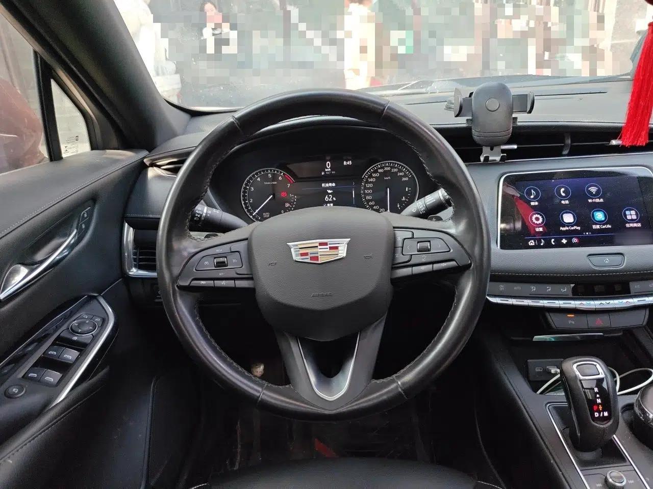 Cadillac XT4 2018 28T Two-Wheel Drive Tech Version — миниатюра 10