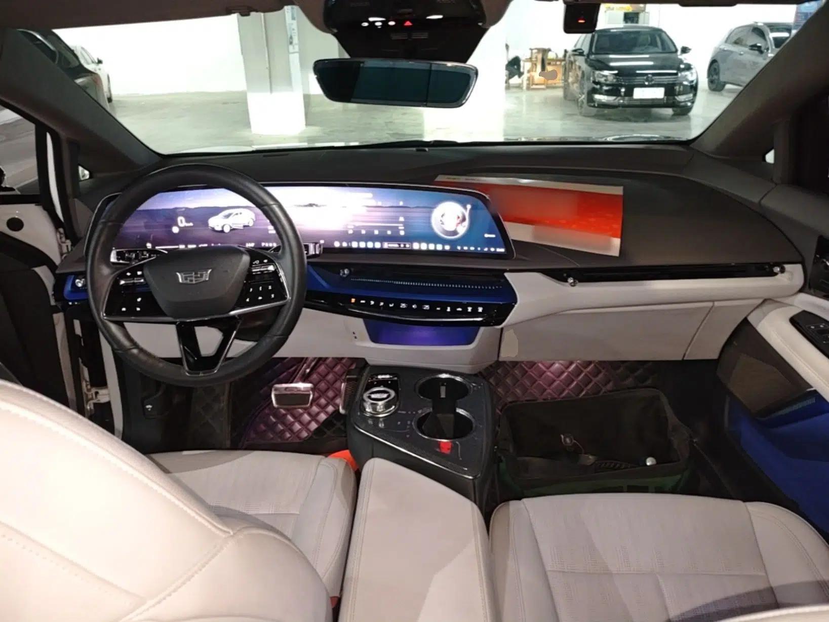 Cadillac OPTIQ 2024 Standard Range Version — миниатюра 12