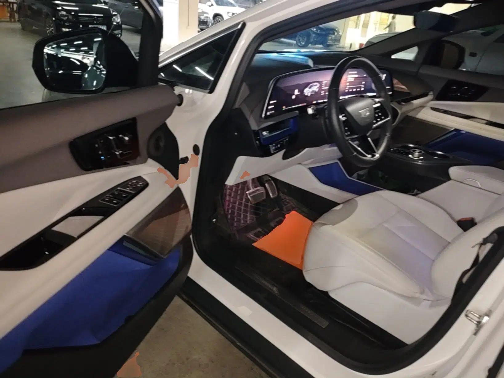 Cadillac OPTIQ 2024 Standard Range Version — миниатюра 18