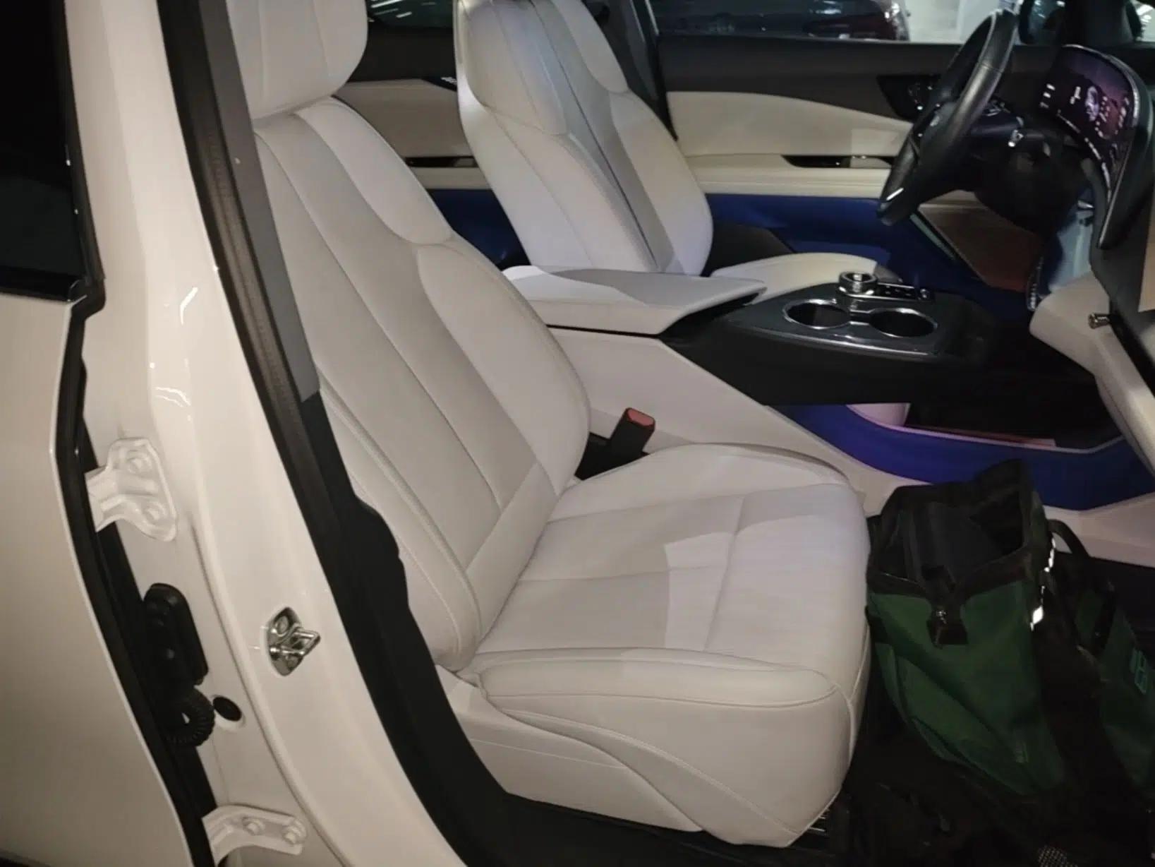 Cadillac OPTIQ 2024 Standard Range Version — миниатюра 19