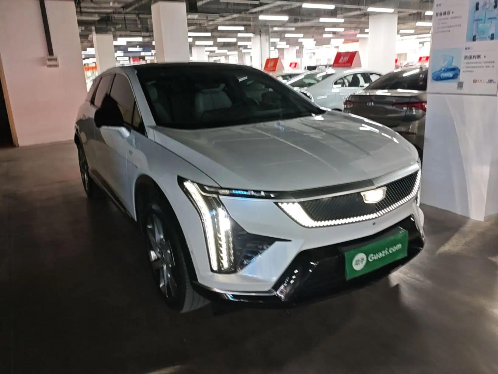 Cadillac OPTIQ 2024 Standard Range Version — миниатюра 3
