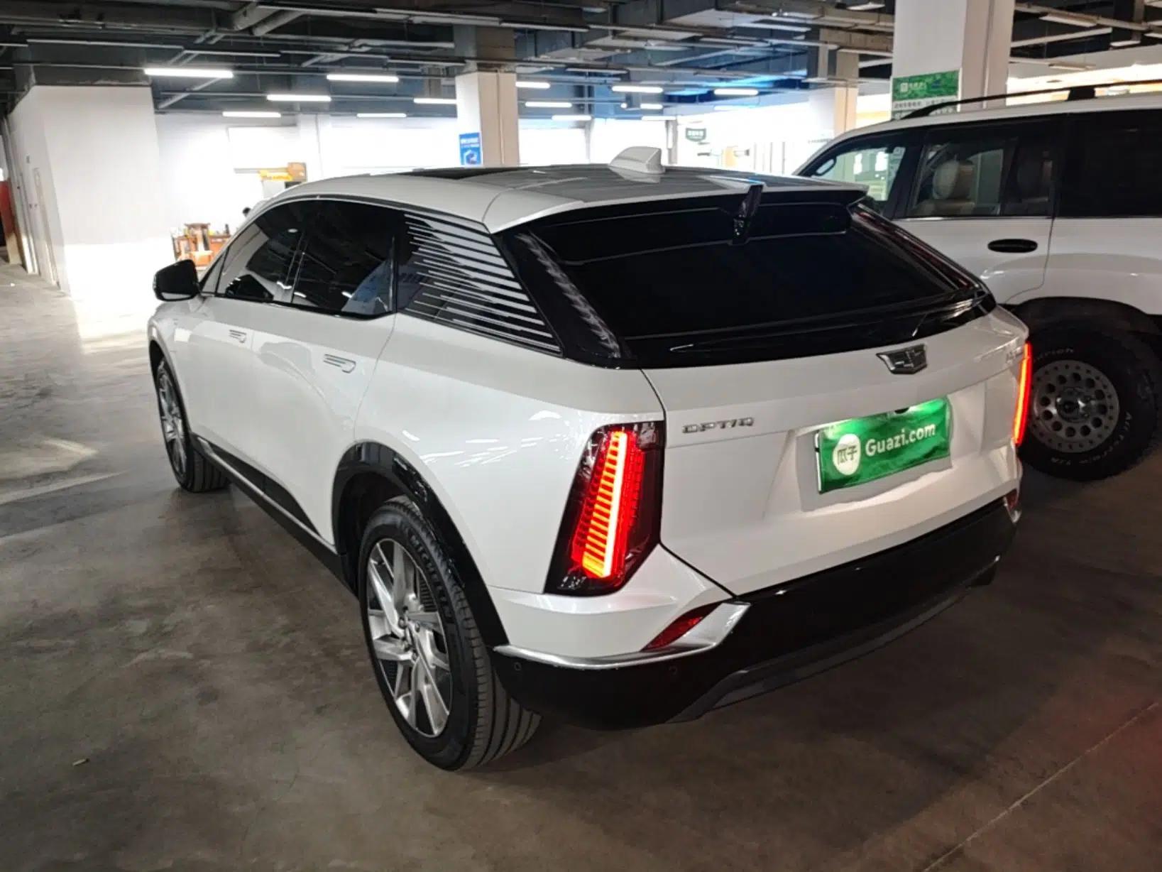Cadillac OPTIQ 2024 Standard Range Version — миниатюра 4