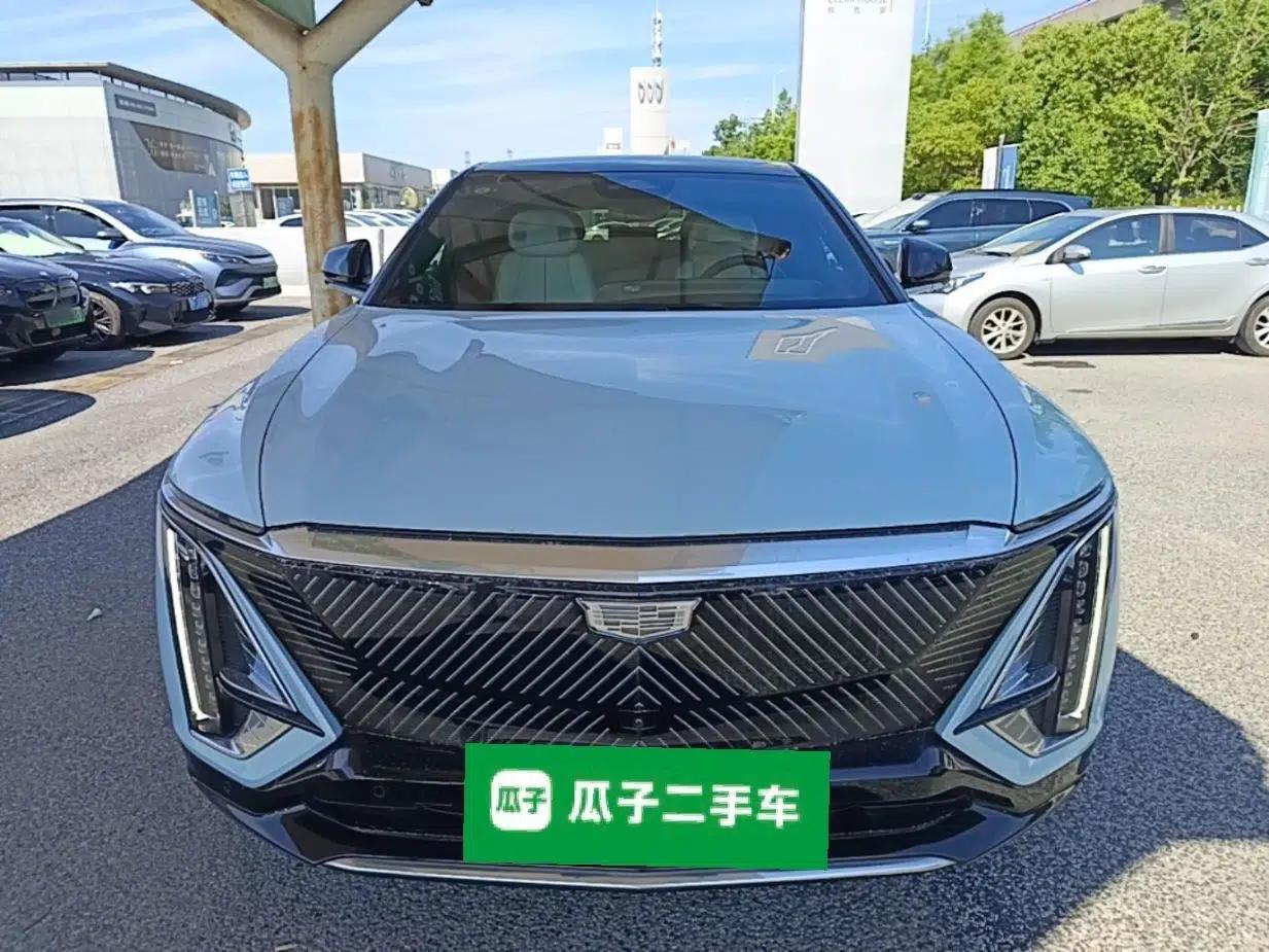 Cadillac LYRIQ 2022 Rear-Drive Long-Range Luxury Edition — миниатюра 2