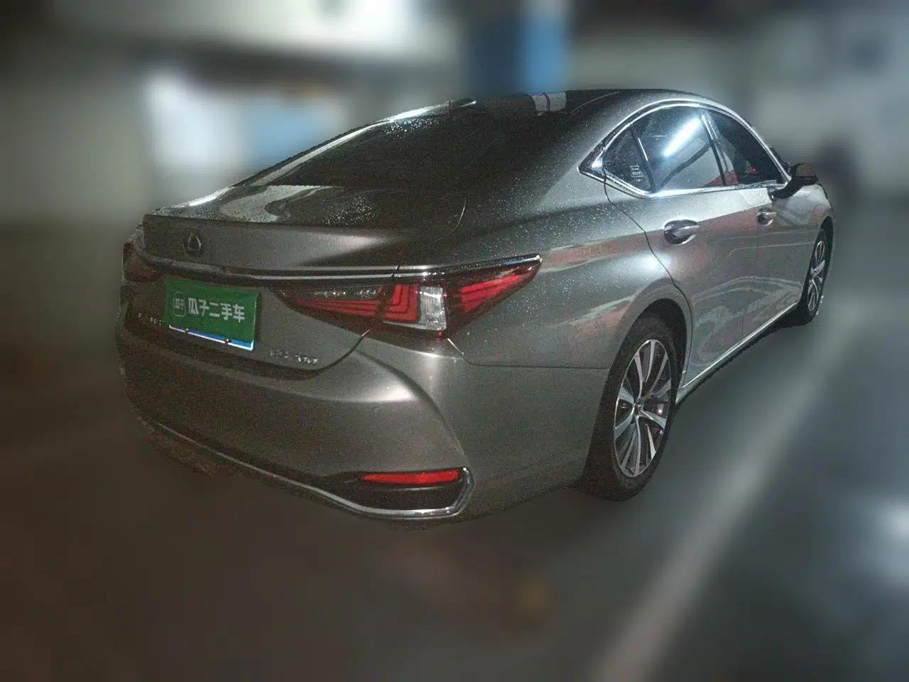 Lexus ES 2020 200 Excellence Edition — миниатюра 6