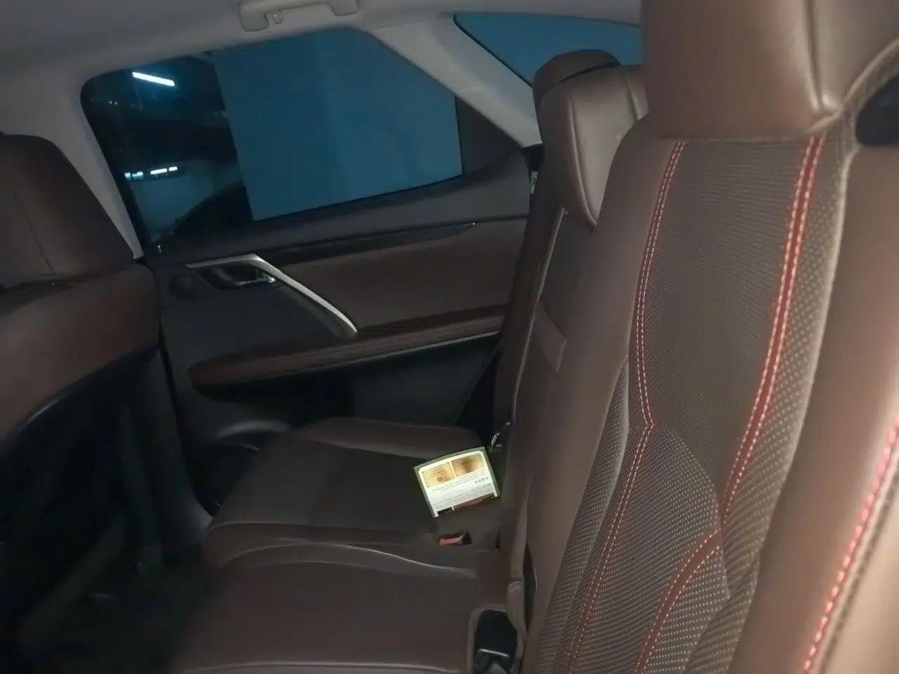 Lexus RX 2020 Revised Version 450hL Four-Wheel Drive Elegant Edition 7 Seats — миниатюра 17