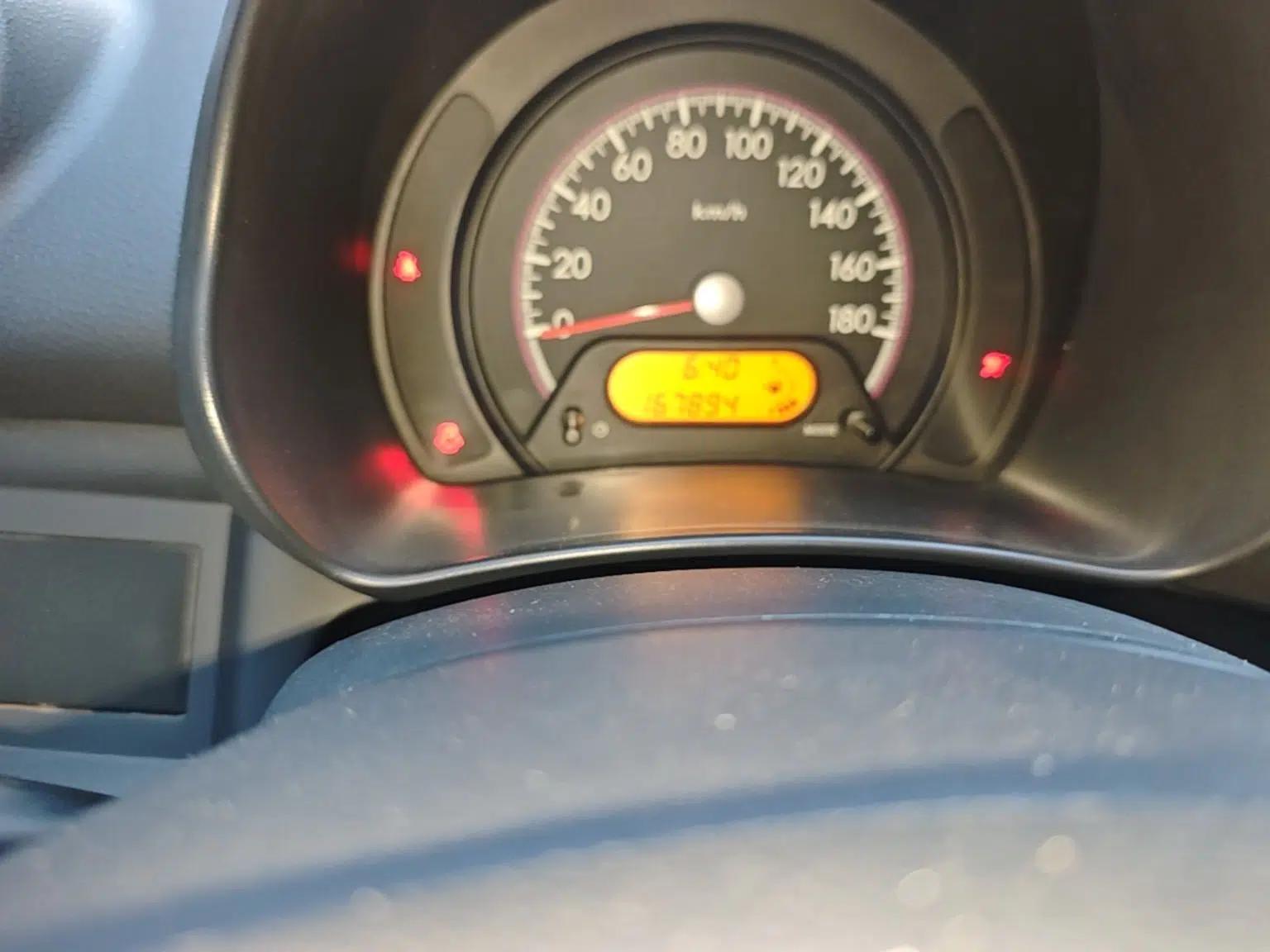 Suzuki Alto 2013 1.0L Manual Comfort Version — миниатюра 12