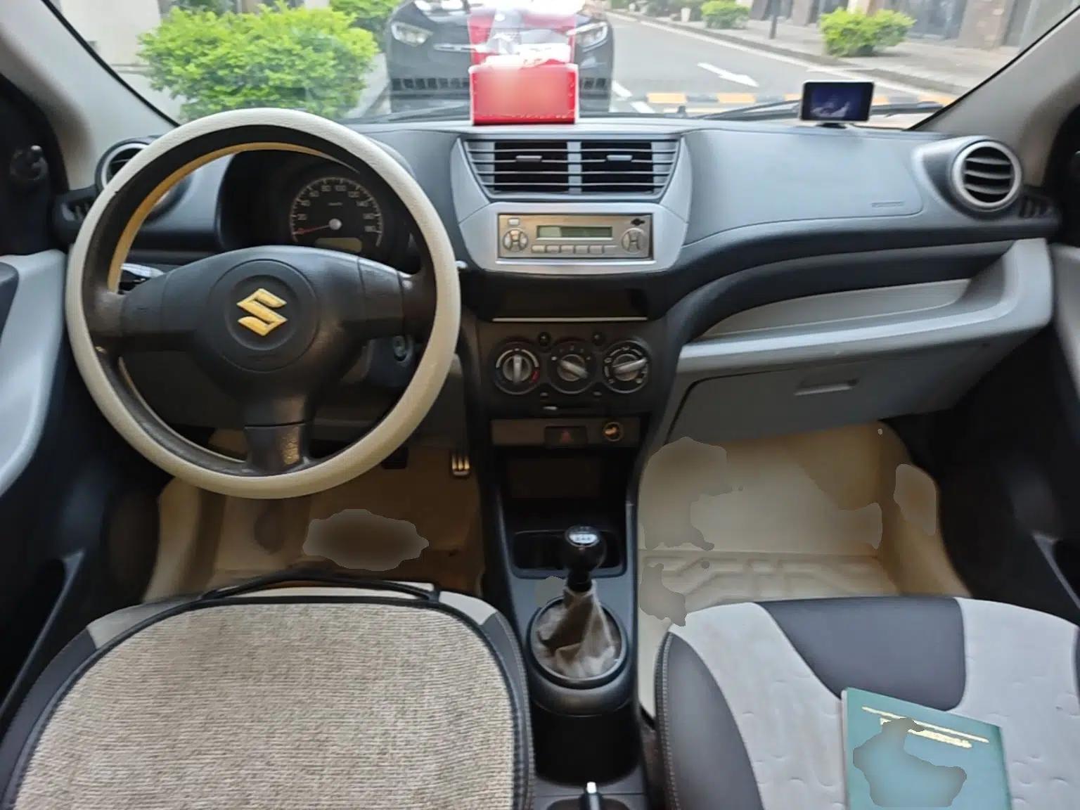 Suzuki Alto 2013 1.0L Manual Comfort Version — миниатюра 9