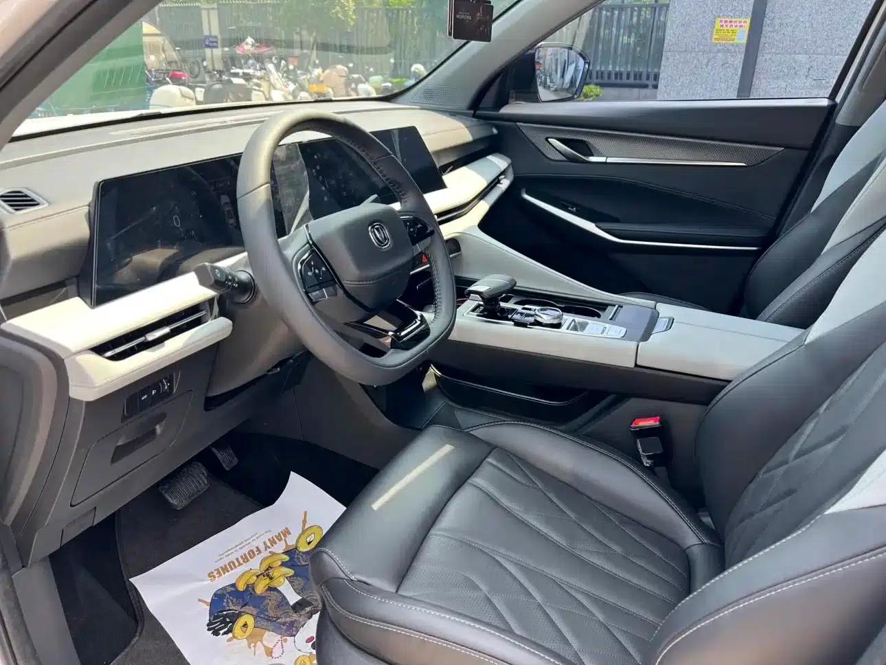 Changan CS75PLUS 2024 Model, Third Generation, Champion Edition, 1.5T Intelligent Driving and Sporty Type — миниатюра 9