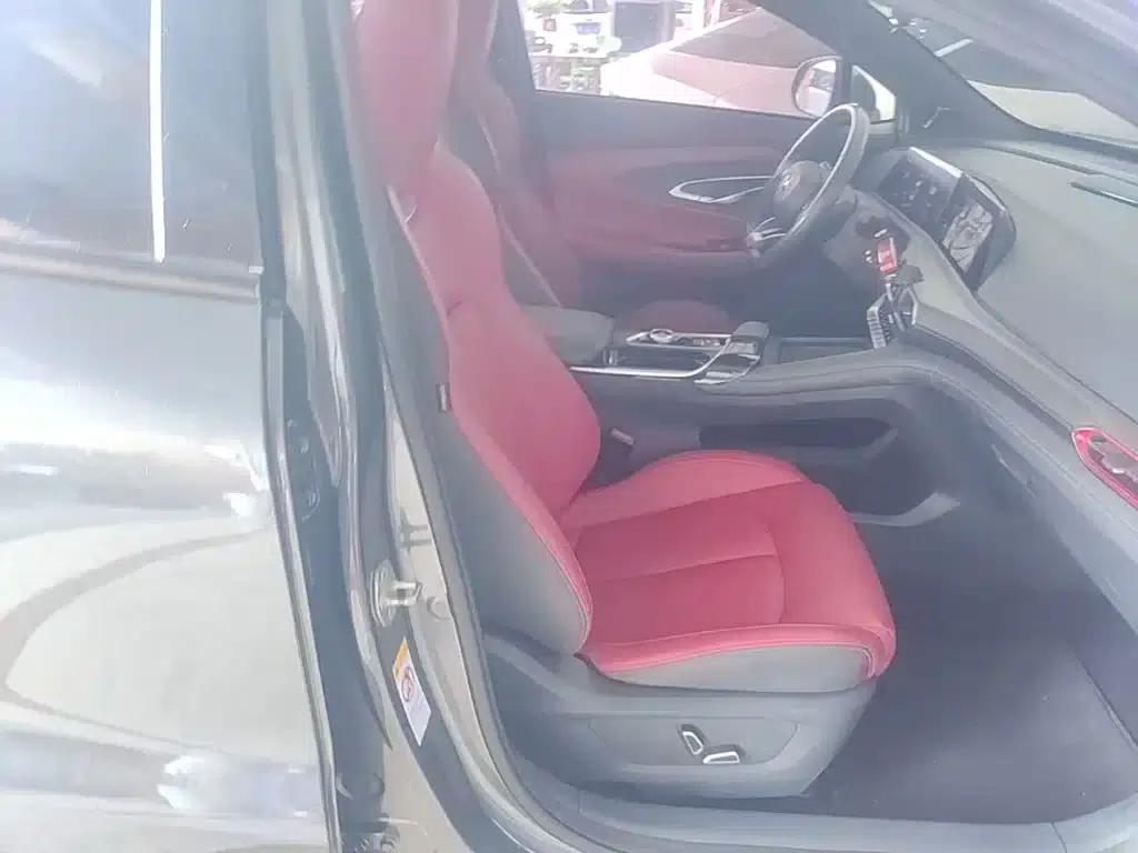 Changan UNI-T 2020 1.5T Flagship Edition — миниатюра 25