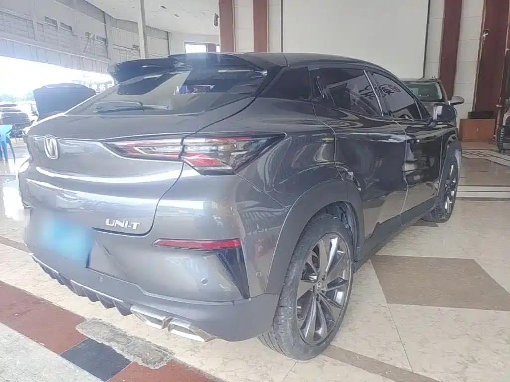 Changan UNI-T 2020 1.5T Flagship Edition — миниатюра 7