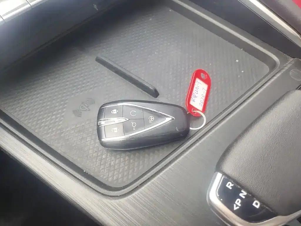 Changan UNI-T 2020 1.5T Flagship Edition — миниатюра 9