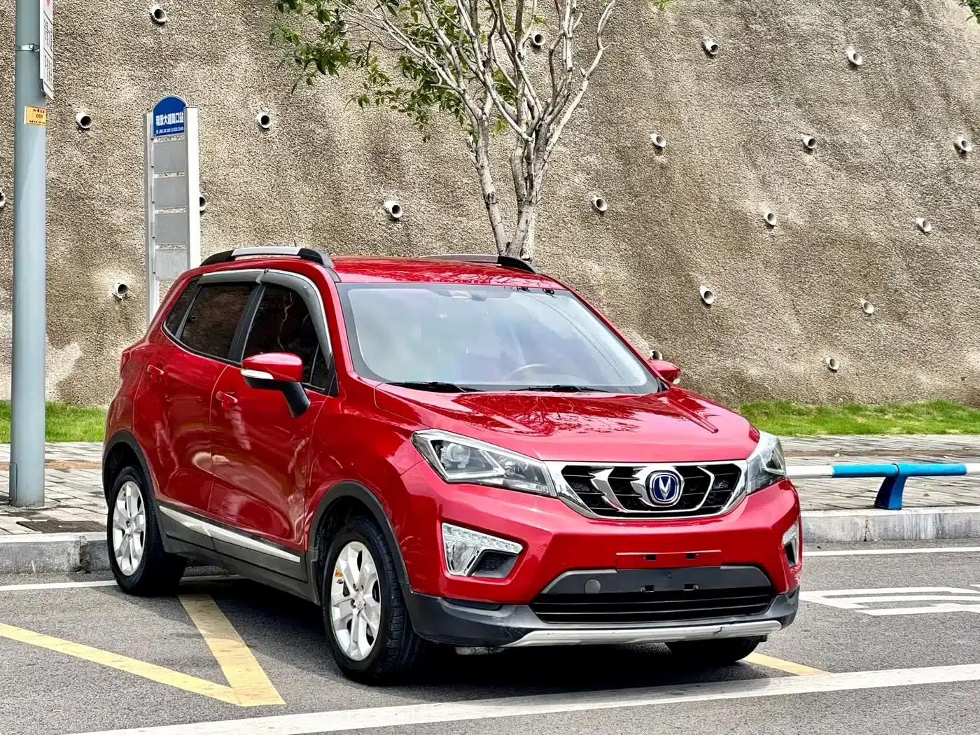 Changan CS15 2016 1.5L Automatic Deluxe Edition — миниатюра 3