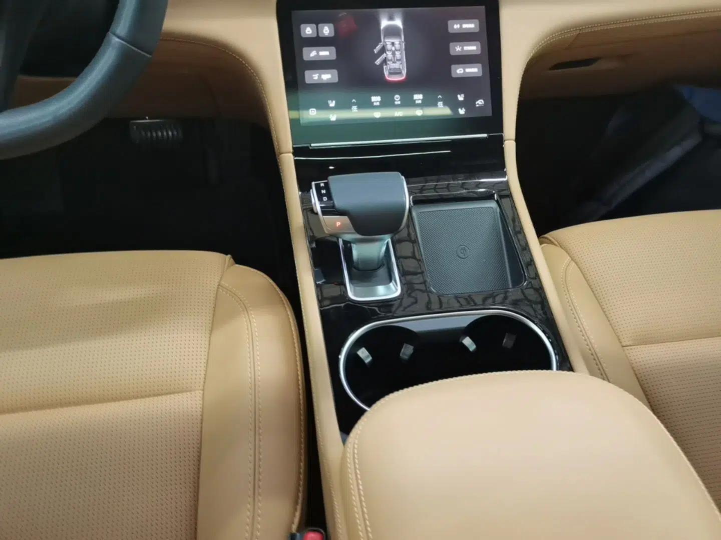 Li Auto ONE 2021 Extended-Range 6-Seater Version — миниатюра 16