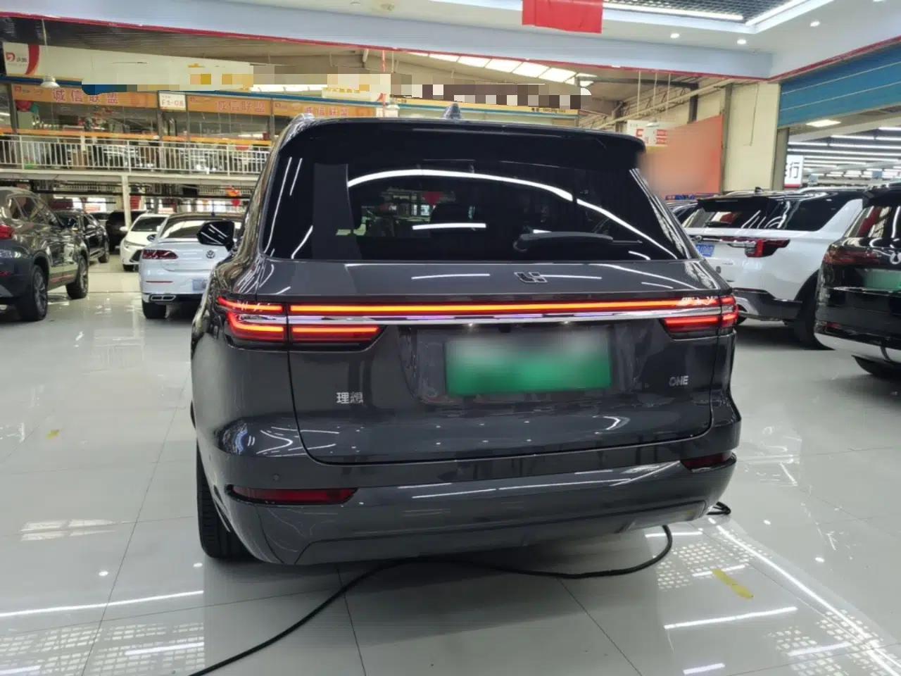 Li Auto ONE 2021 Extended-Range 6-Seater Version — миниатюра 5
