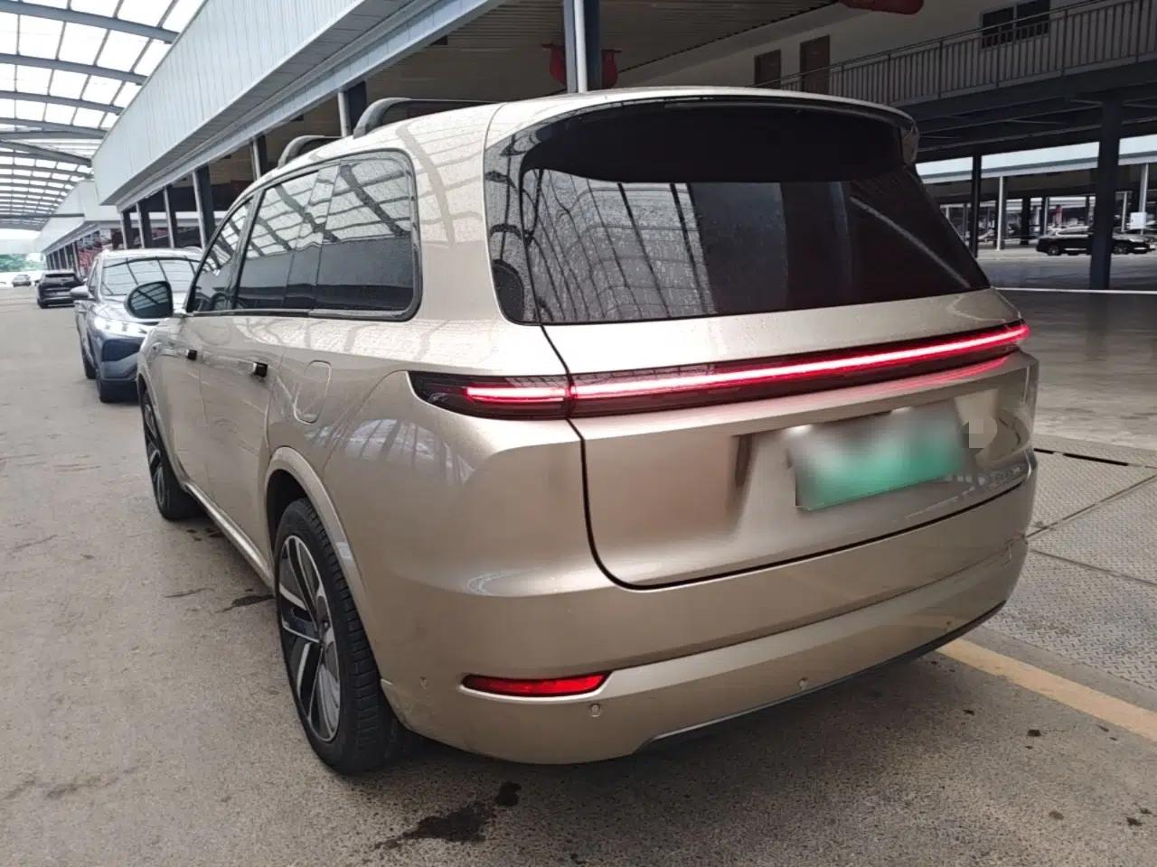Li Auto L9 2022 Max model — миниатюра 4