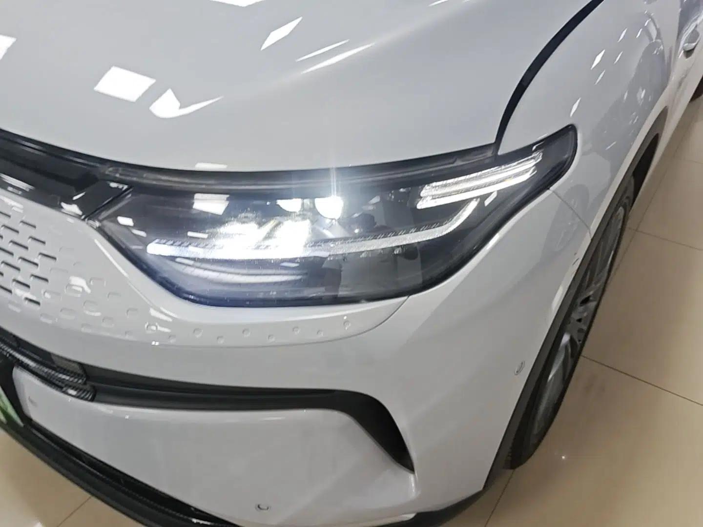 Leapmotor C11 2023 Range-Extended 300 Smart Enjoyment Edition — миниатюра 8