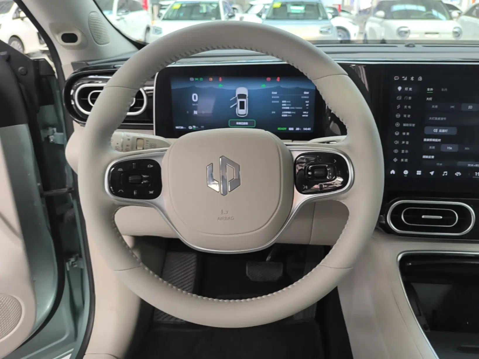 Leapmotor C11 2023 Pure Electric 500 Comfort Edition — миниатюра 18