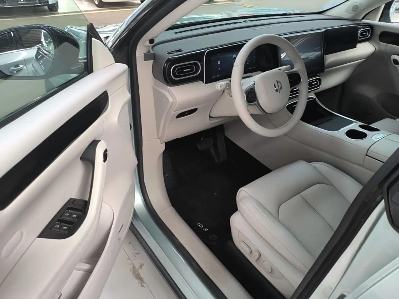 Leapmotor C11 2023 Pure Electric 500 Comfort Edition — миниатюра 23