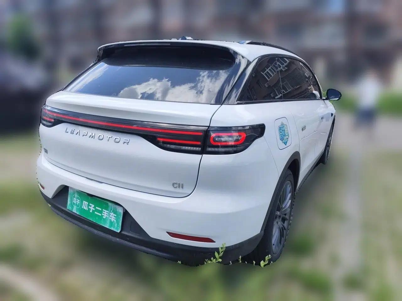 Leapmotor C11 2023 Range-Extended 300 Comfort Edition — миниатюра 6