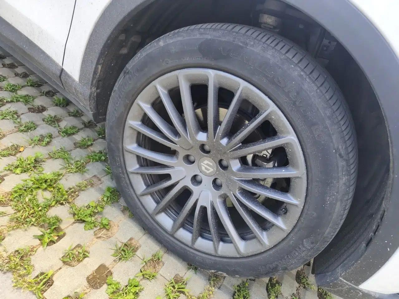 Leapmotor C11 2023 Range-Extended 300 Comfort Edition — миниатюра 8