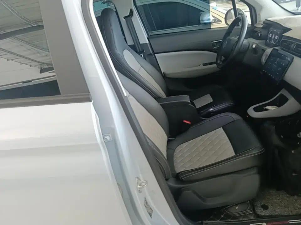 Leapmotor T03 2024 200 Lite Edition — миниатюра 19