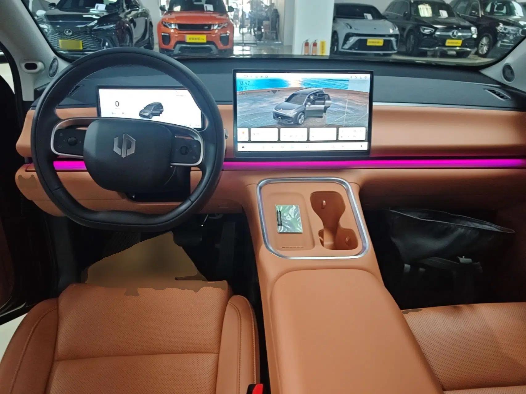 Leapmotor C16 2026 Extended-Range 280 LiDAR Zhizun Edition 6 Seats — миниатюра 12