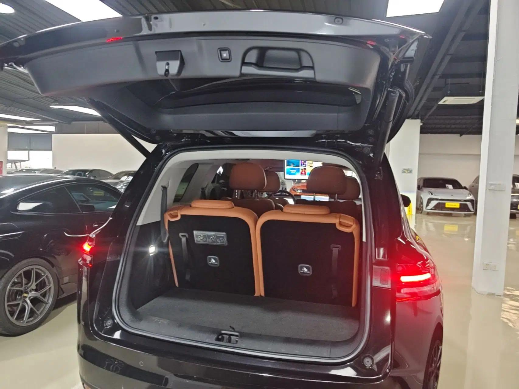 Leapmotor C16 2026 Extended-Range 280 LiDAR Zhizun Edition 6 Seats — миниатюра 22