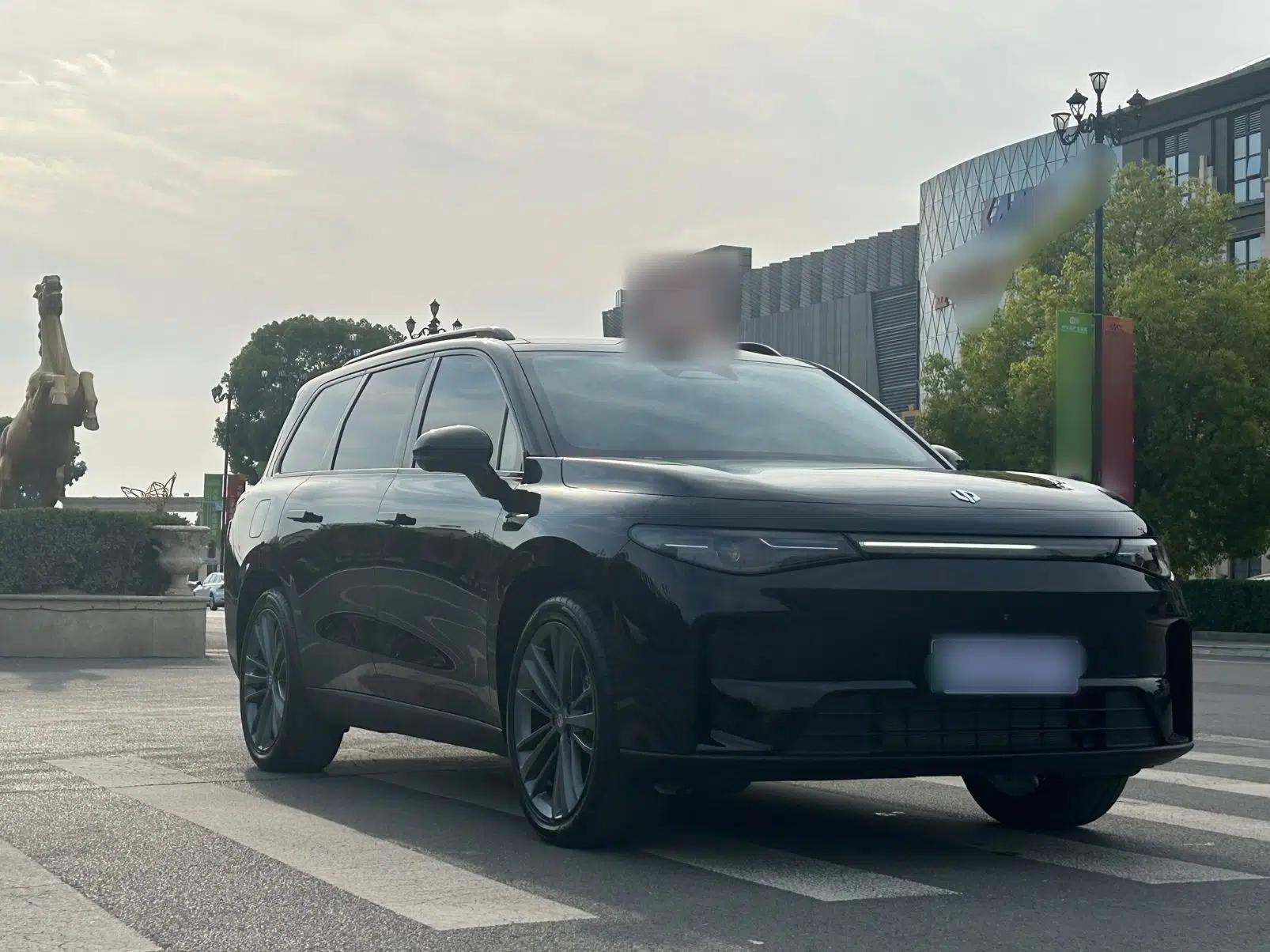 Leapmotor C16 2026 Extended-Range 280 LiDAR Zhizun Edition 6 Seats — миниатюра 15