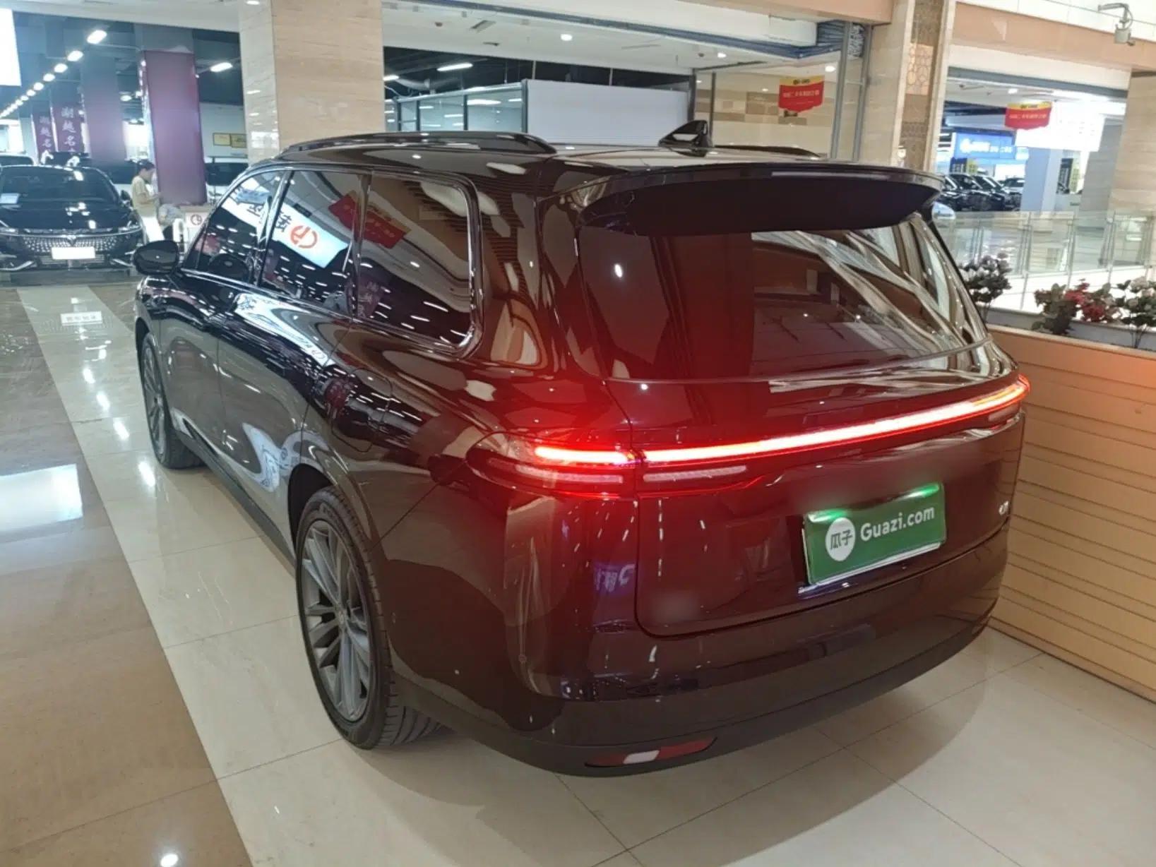 Leapmotor C16 2026 Extended-Range 280 LiDAR Zhizun Edition 6 Seats — миниатюра 4