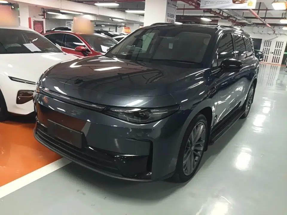 Leapmotor C16 2024 Pure Electric 520 Deluxe Edition — миниатюра 1