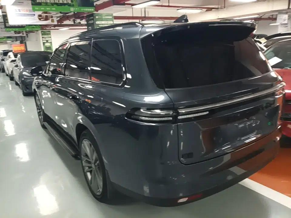 Leapmotor C16 2024 Pure Electric 520 Deluxe Edition — миниатюра 4