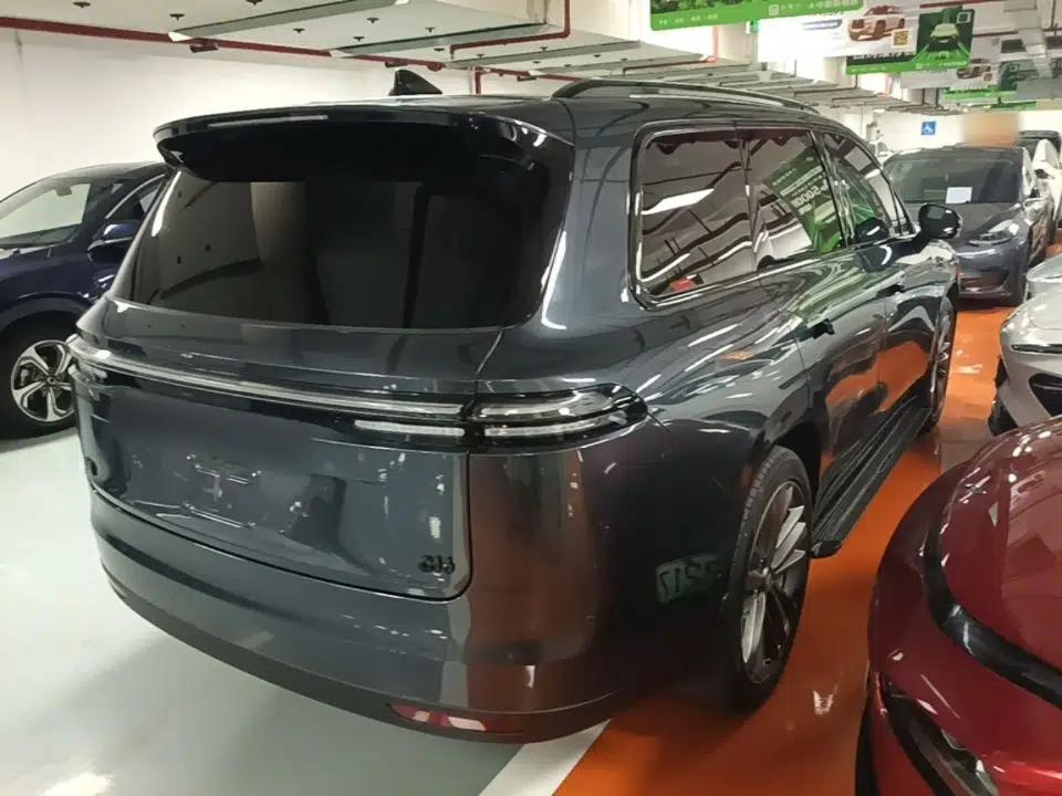 Leapmotor C16 2024 Pure Electric 520 Deluxe Edition — миниатюра 6