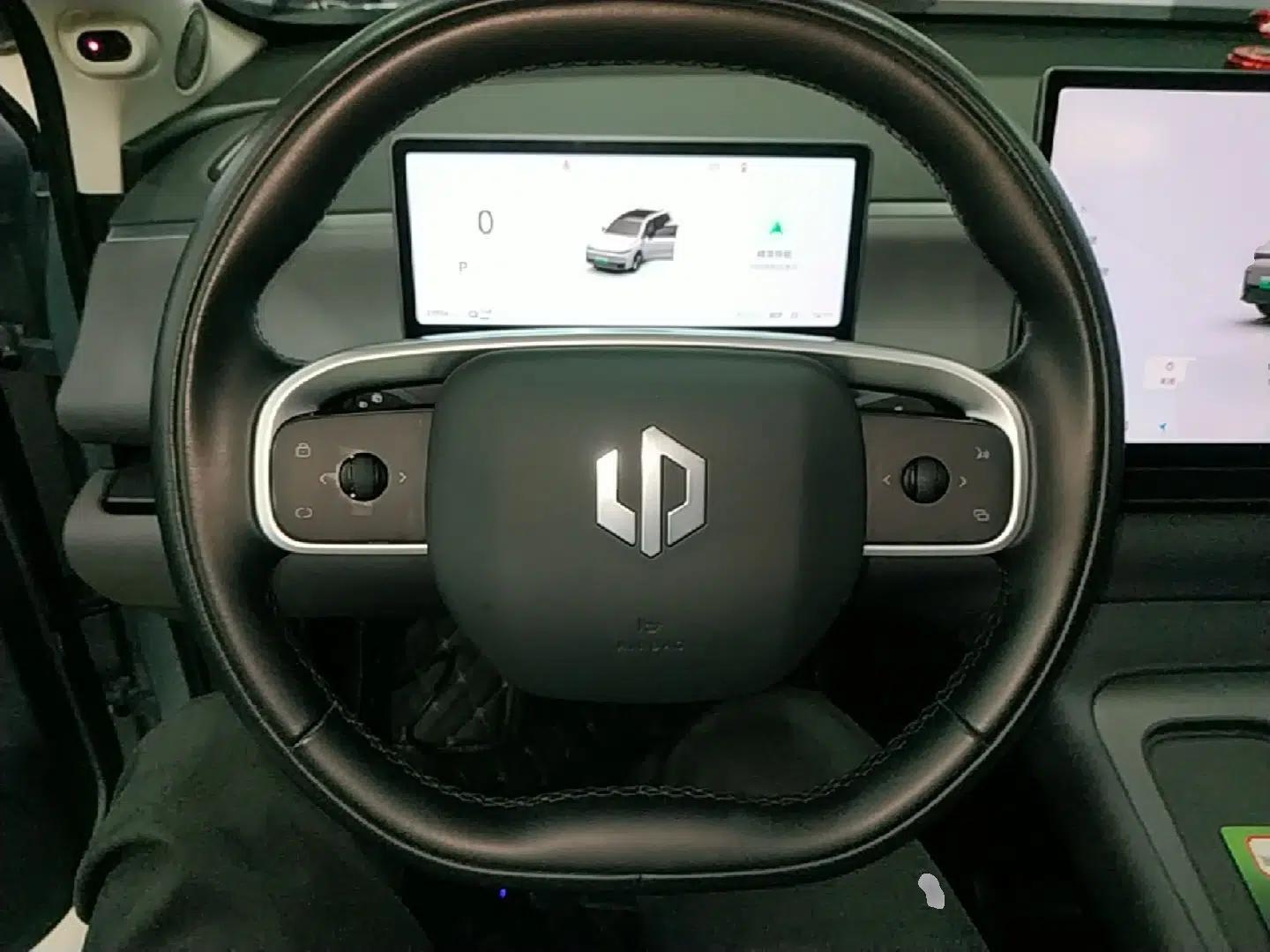 Leapmotor C16 2024 Pure Electric 520 Deluxe Edition — миниатюра 13