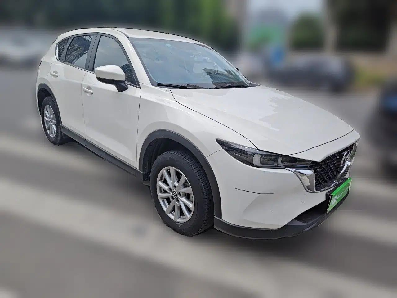 Mazda CX-5 2024 2.0L Automatic Two-Wheel Drive Comfort Version — миниатюра 3