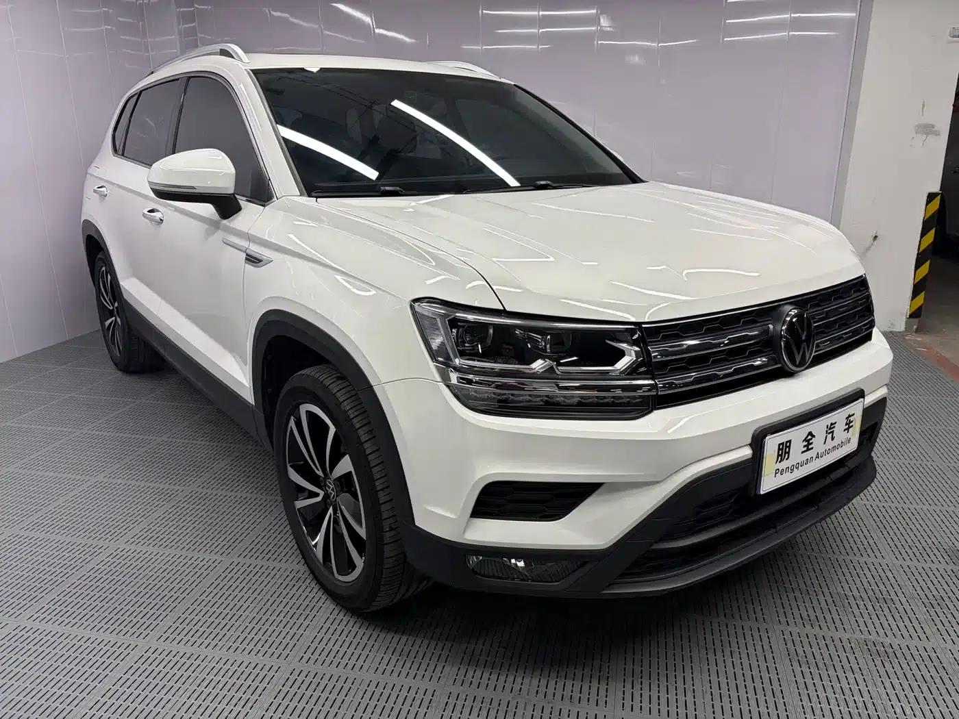 Tharu 2022 280TSI 2WD Luxury Edition — миниатюра 3