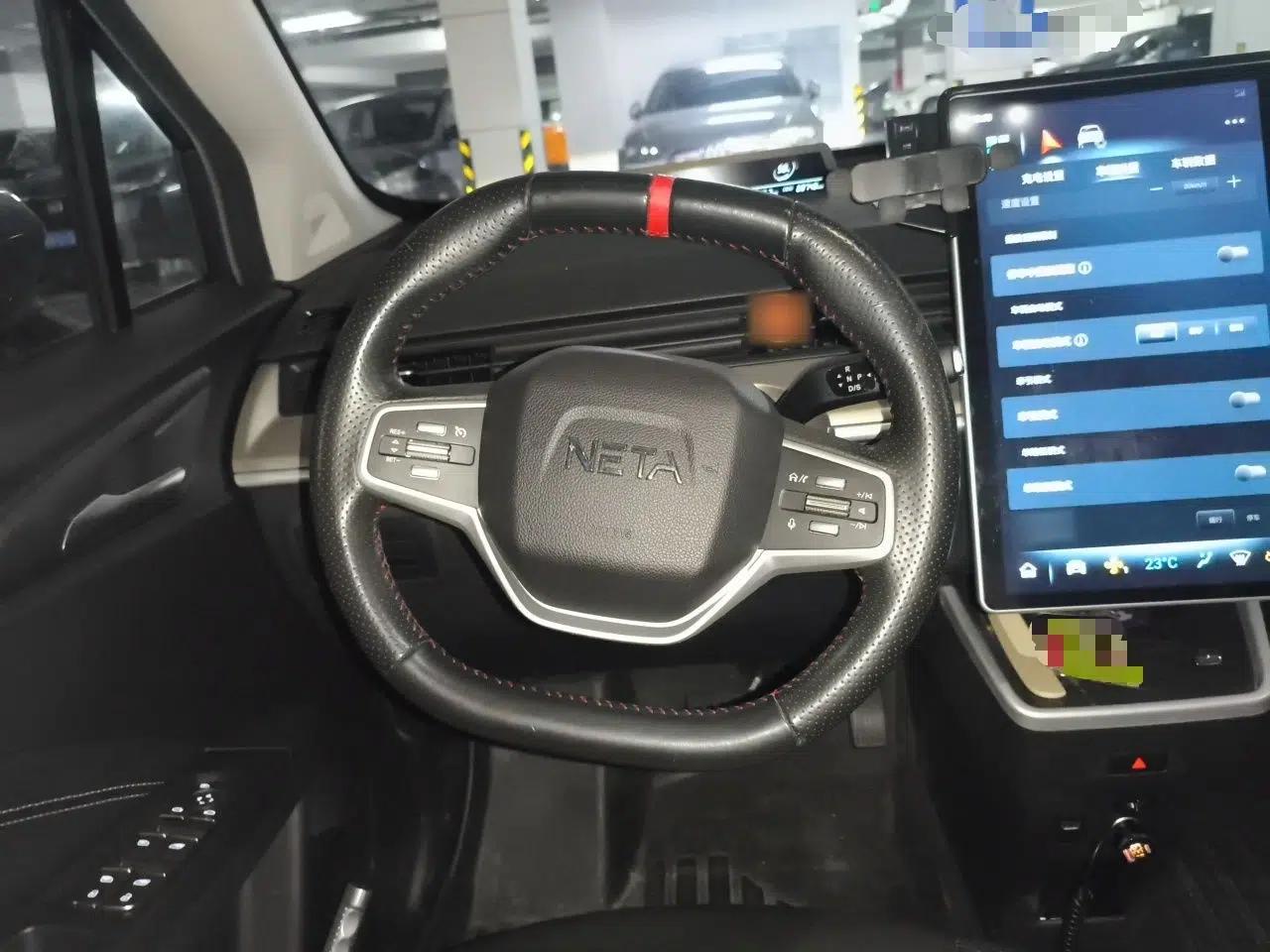 NETA V 2021 Long-Range Entertainment Edition Upgrade Model — миниатюра 10