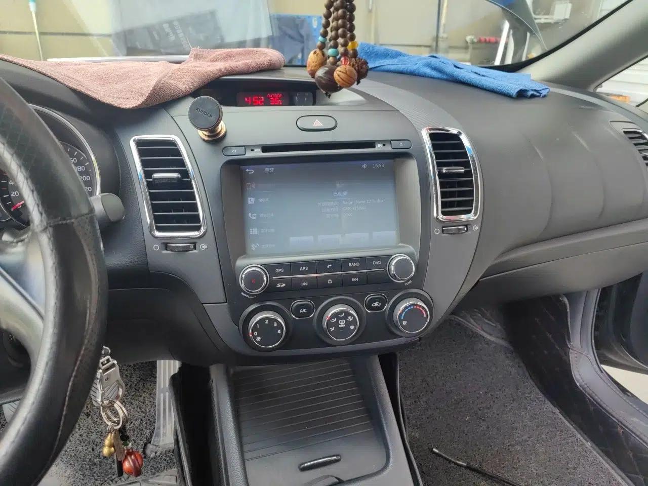Kia K3 2015 1.6L Manual GLS — миниатюра 13