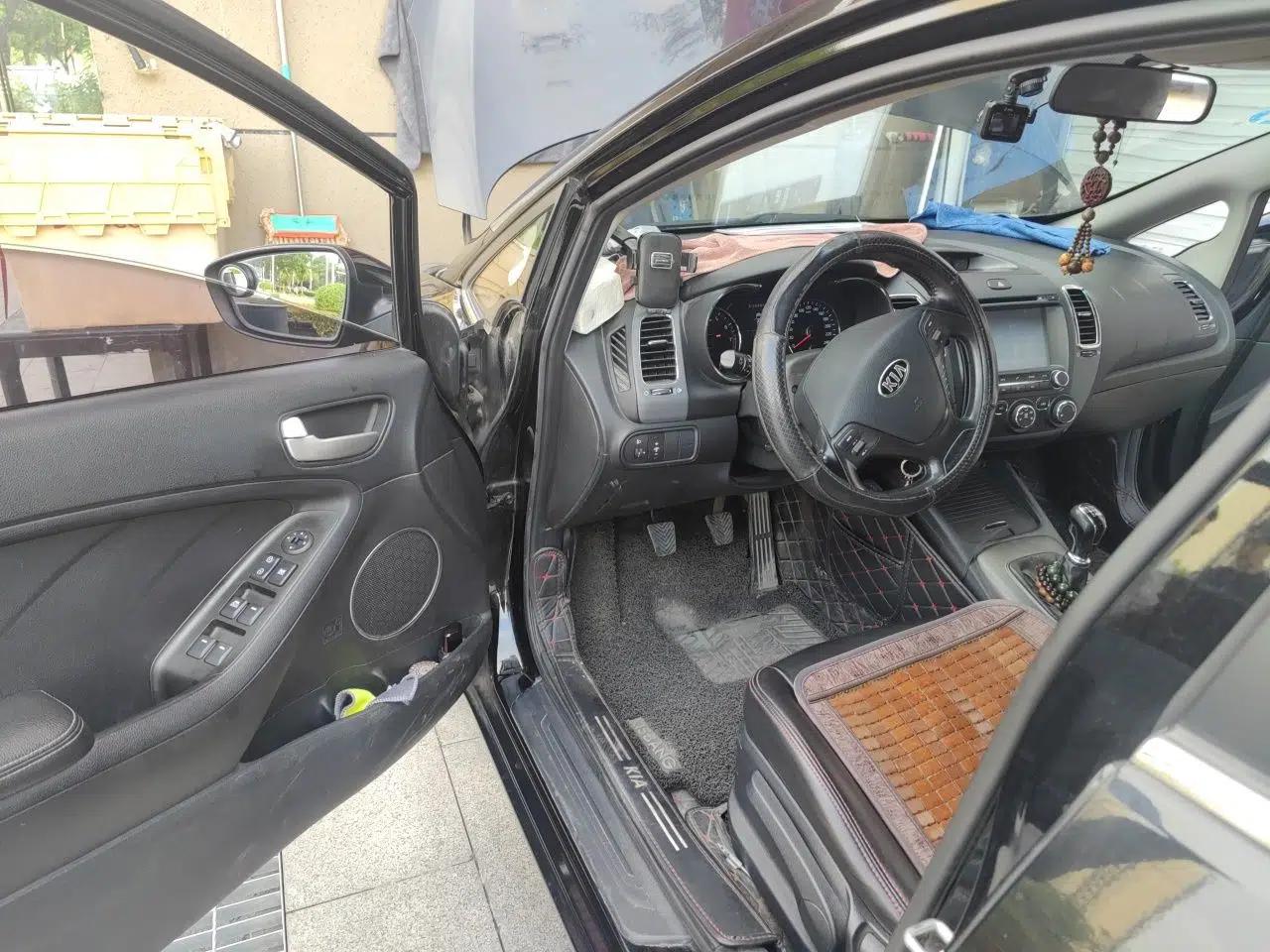 Kia K3 2015 1.6L Manual GLS — миниатюра 16