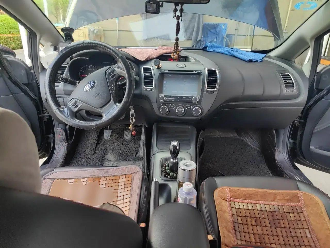 Kia K3 2015 1.6L Manual GLS — миниатюра 9