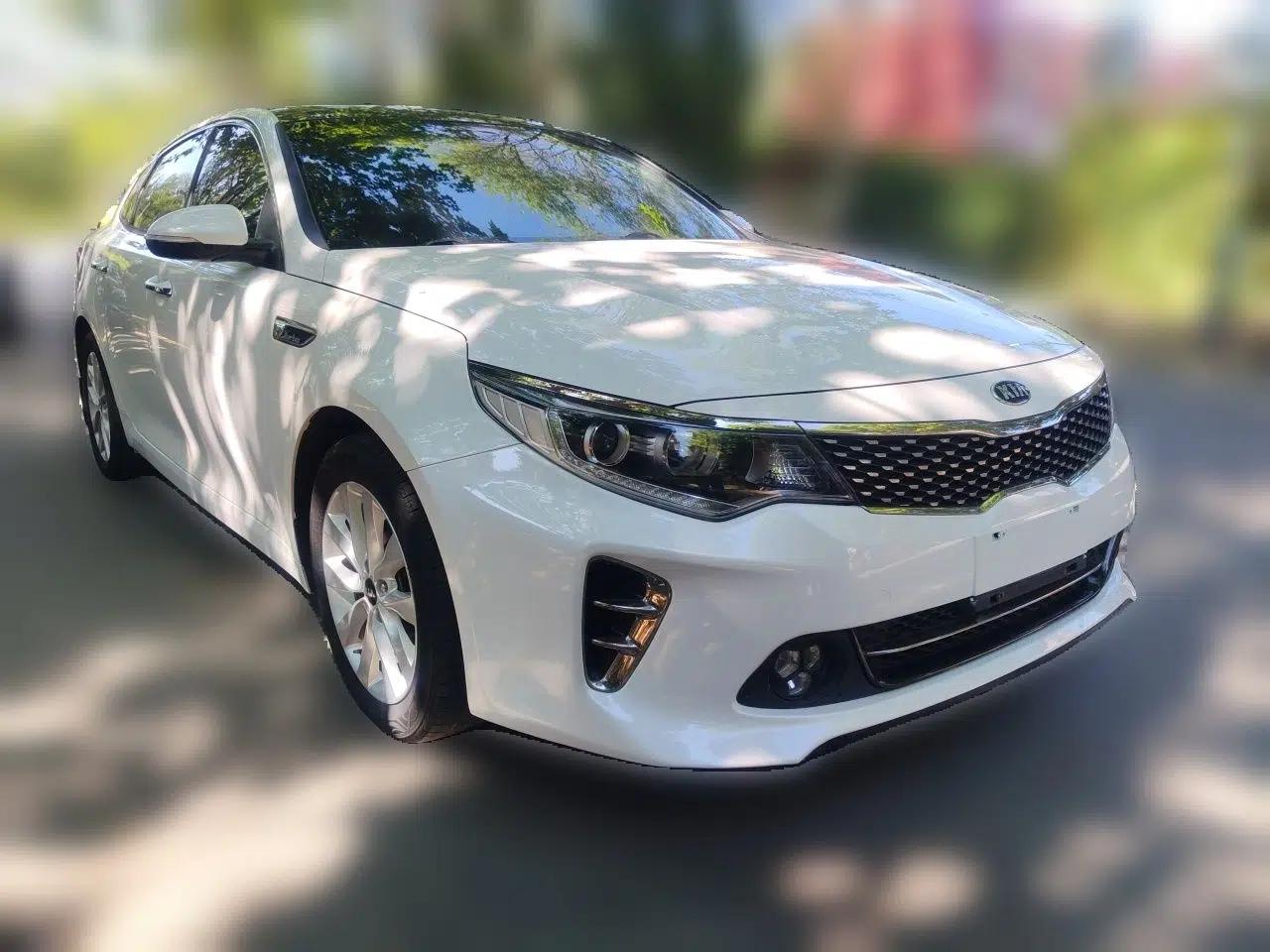 Kia K5 2016 1.6T Automatic LUX — миниатюра 3