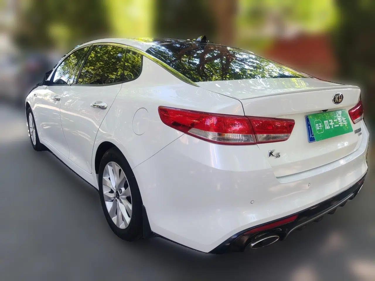 Kia K5 2016 1.6T Automatic LUX — миниатюра 4