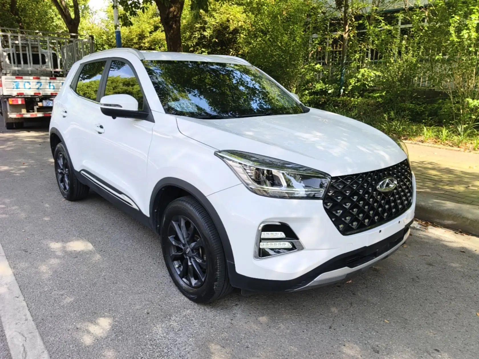 Chery Tiggo 5x 2023 1.5L CVT Fashion Edition — миниатюра 3