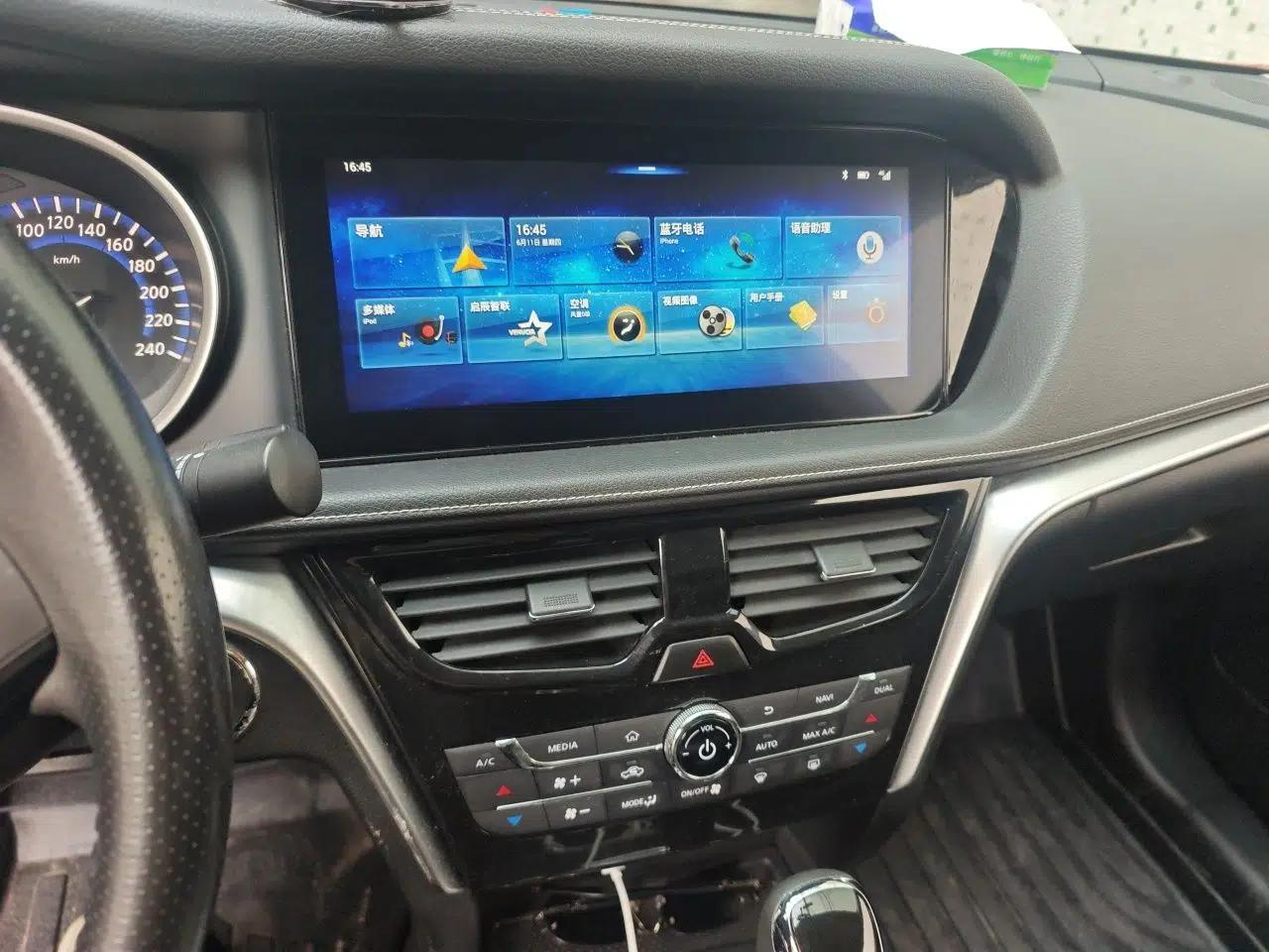 Venucia T90 2018 2.0L CVT Smart Connect Luxury Edition China V Standard — миниатюра 13