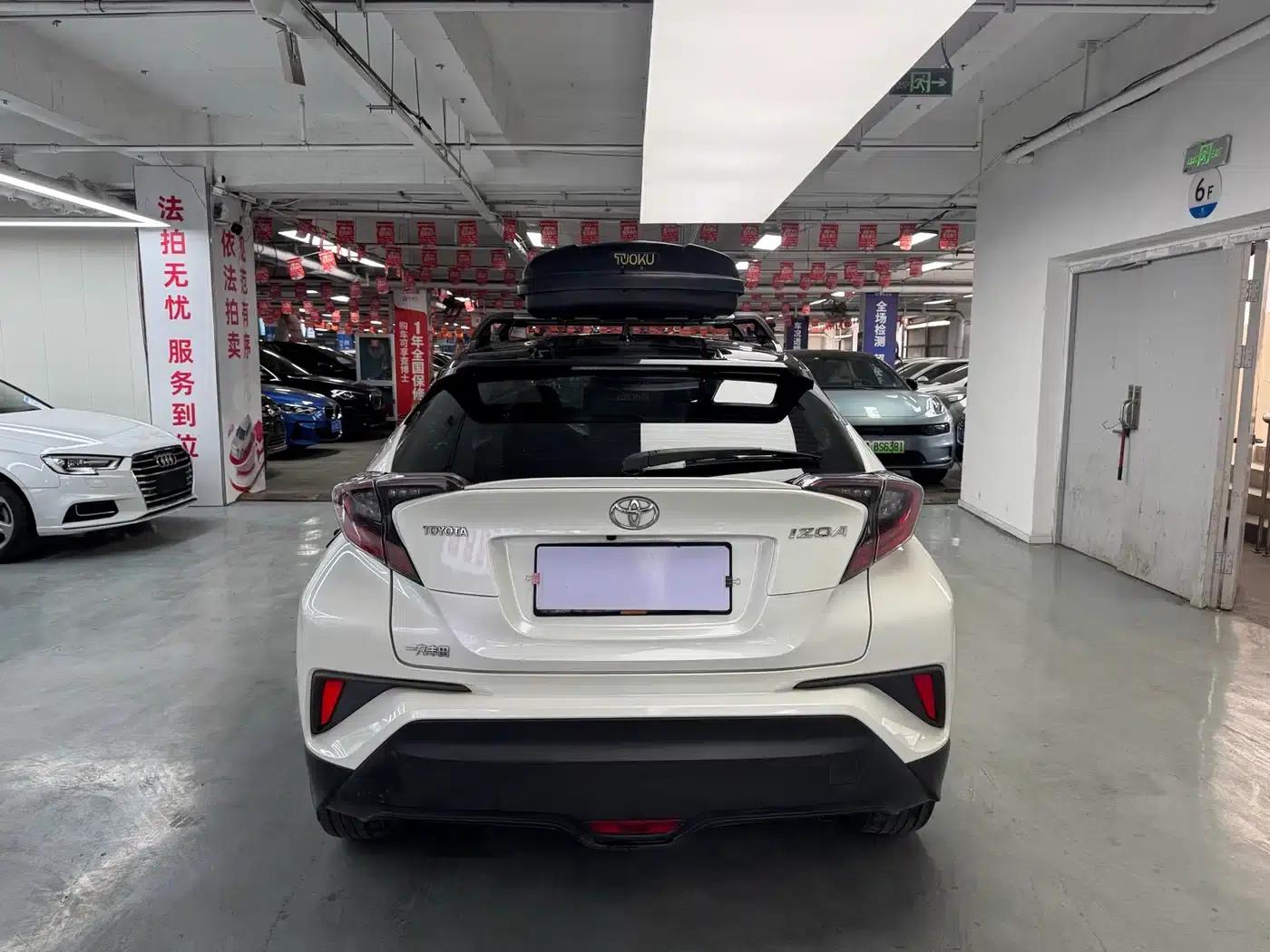 2020 Toyota IZOA 2.0L Ecstasy Edition — миниатюра 11