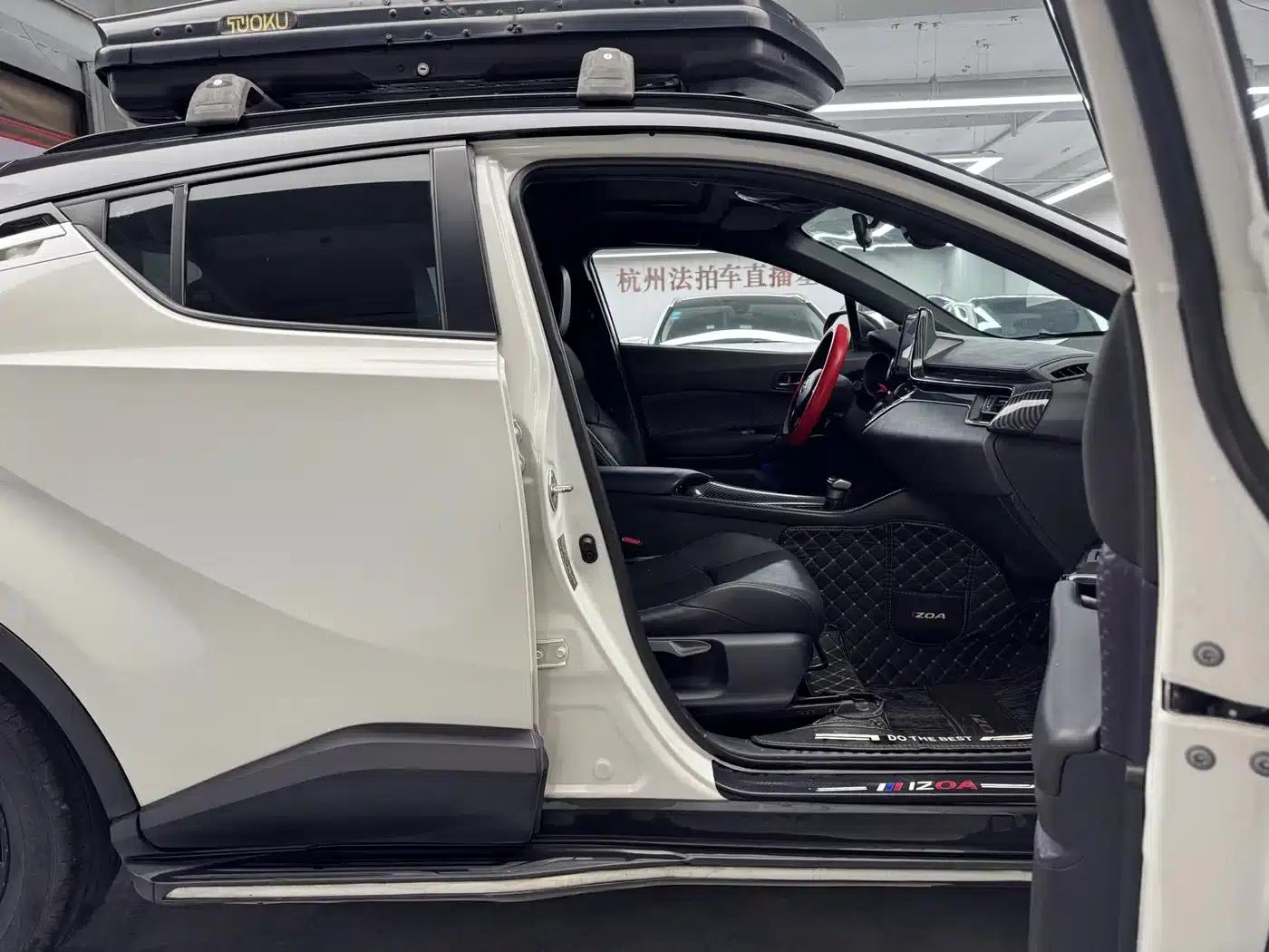 2020 Toyota IZOA 2.0L Ecstasy Edition — миниатюра 6