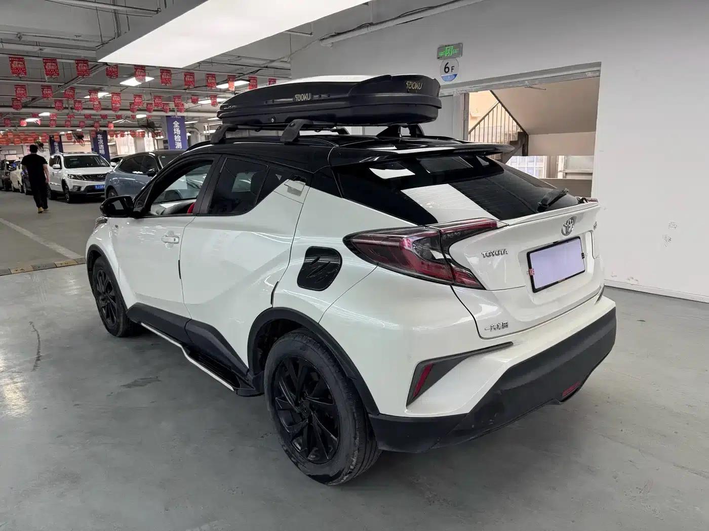 2020 Toyota IZOA 2.0L Ecstasy Edition — миниатюра 10